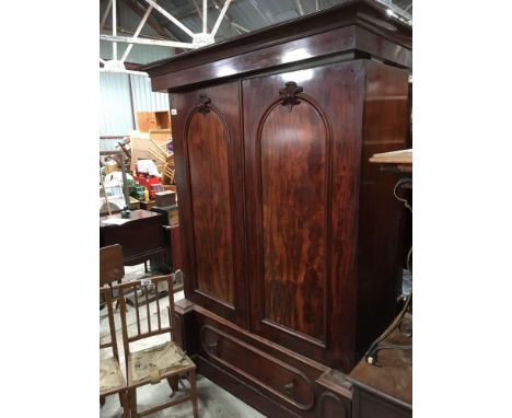  Sale Item:    VICTORIAN MAHOGANY WARDROBE (AF)   Vat Status:   No Vat   Buyers Premium:  This lot is subject to a Buyers Pre