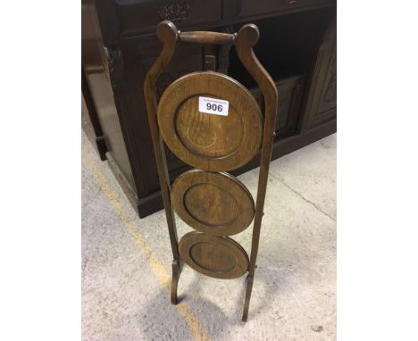  Sale Item:    OAK FOLDING CAKESTAND   Vat Status:   No Vat   Buyers Premium:  This lot is subject to a Buyers Premium of 15%