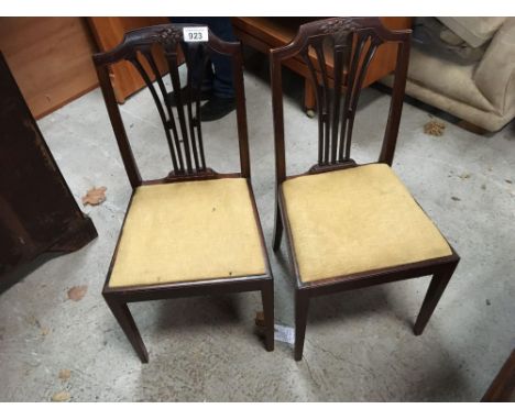  Sale Item:    2 DINING ROOM CHAIRS   Vat Status:   No Vat   Buyers Premium:  This lot is subject to a Buyers Premium of 15% 