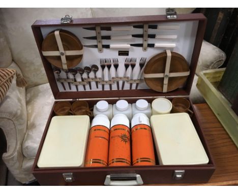  Sale Item:    SIRRAM PICNIC CASE   Vat Status:   No Vat   Buyers Premium:  This lot is subject to a Buyers Premium of 15% + 