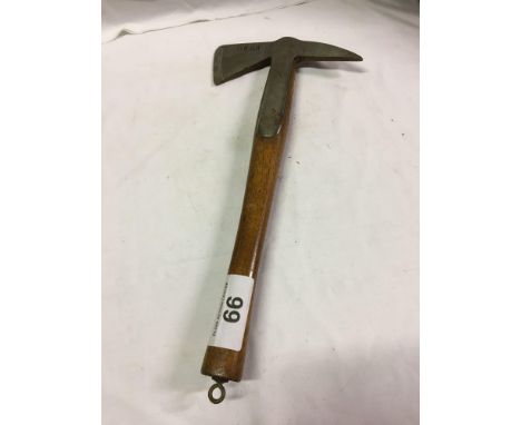  Sale Item:    GNSR No 15 PICK AXE (AF)   Vat Status:   No Vat   Buyers Premium:  This lot is subject to a Buyers Premium of 