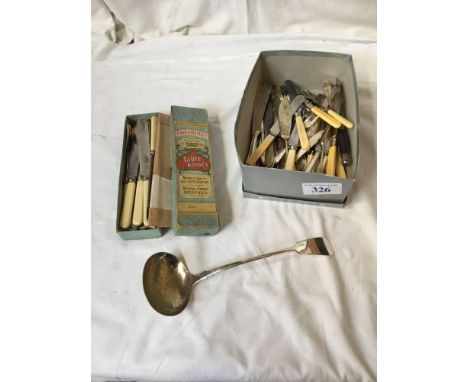  Sale Item:    BOX ASSORTED CUTLERY &amp; TABLE KNIVES  Vat Status:   No Vat   Buyers Premium:  This lot is subject to a Buye