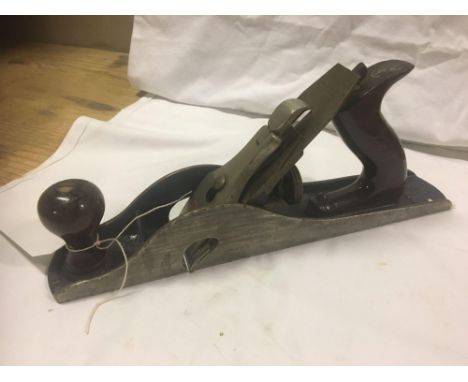  Sale Item:    PLANE- STANLEY RECORD No 10   Vat Status:   No Vat   Buyers Premium:  This lot is subject to a Buyers Premium 