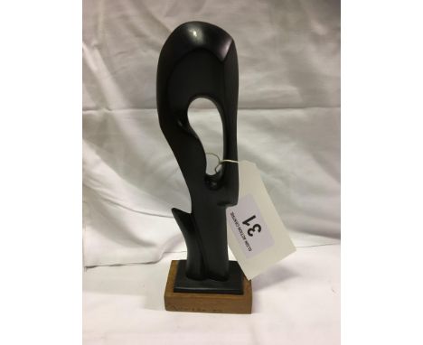  Sale Item:    CARVED ORNAMENT Q QUIEDO 04   Vat Status:   No Vat   Buyers Premium:  This lot is subject to a Buyers Premium 