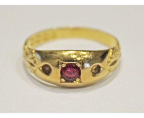 A hallmarked 18ct gold ruby ring, gross wt. 3.1g, size N.
