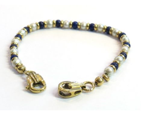An 18ct gold pearl and Lapis Lazuli bead bracelet, 17cm long