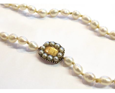 A pearl necklace with gold clasp engraved Feb 1806, fixed clasp, 42cm long, 15g