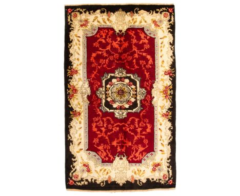 Chal carpet. Anatolia. Mid-20th century. Perfect state of conservation, fleece field, no restorations. 253x152 cm approx. Tap