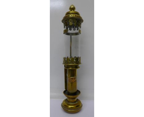 A G.W.R. railway lamp