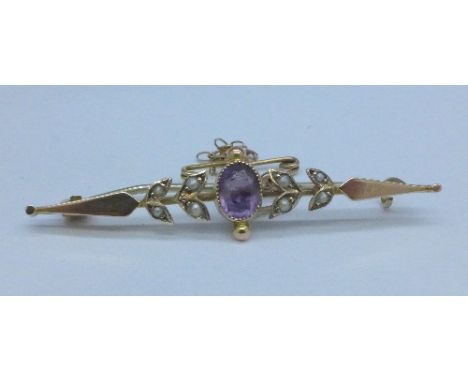 A 9ct gold, amethyst and seed pearl bar brooch, 2.5g