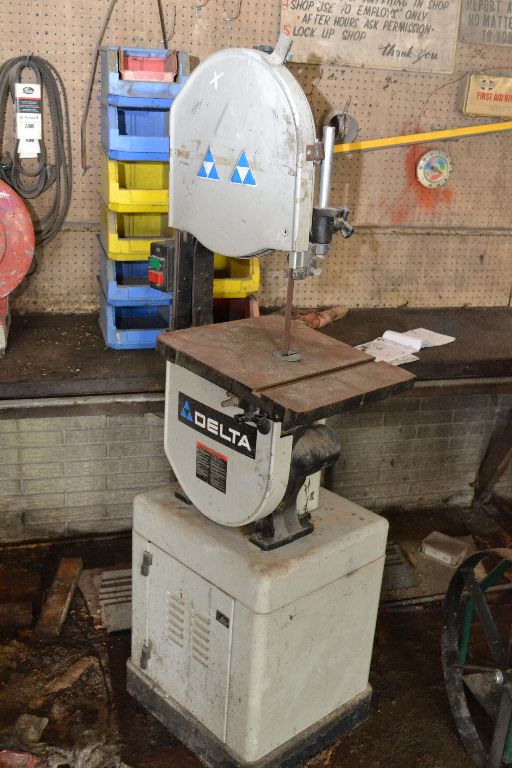 Delta Model 28206 Band Saw, 110v