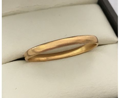 A 22ct gold 2mm wedding band. Ring size O. Selling on behalf of Hillside Animal Sanctuary. Weight approx 1.8g.