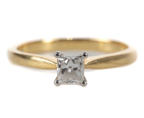 DIAMOND SOLITAIRE RING CERTIFICATED  set with a princess cut diamond of approximately 0.38 carats, with accompanying GIA doss