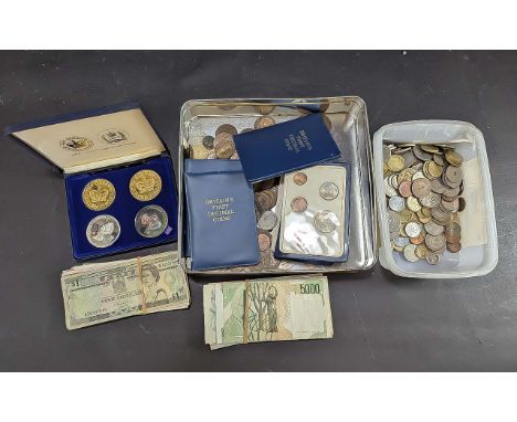 Collection of Coins, comprising The Queen's Silver Jubilee Limited Edition Coins Silver &amp; Gold Plated in fitted box, Brit