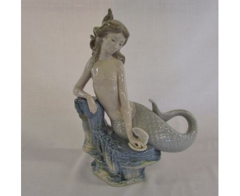 Lladro Pearl Seamaid (Mermaid), 01001348, issued in 1978 and retired in 1983, sculpted by Vicente Martinez