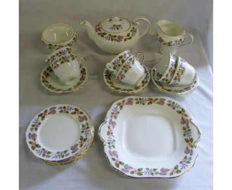Aynsley 'April Rose' tea service approximately 22 pieces
