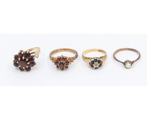 A collection of 9ct gold stone set rings, including a garnet cluster, width approx 15mm, size K, along with a smaller version