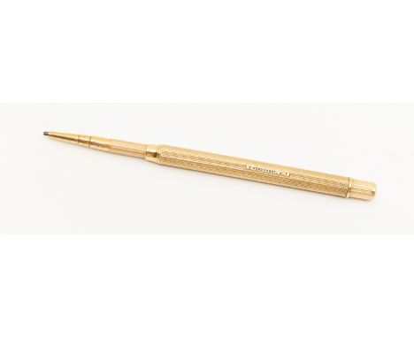 An early 20th century engine turned 9ct gold Sampson Mordan & Co propelling pencil, length approx 85mm, marked S.Mordan & Co 