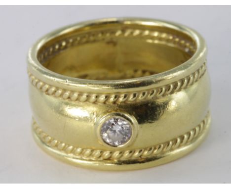 18ct Gold Solitaire Diamond Ring approx 0.15ct weight size L weight 8.6g