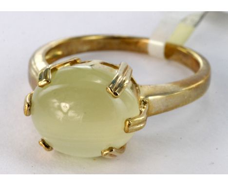 Gems TV 9ct Aragonite Ring with COA size N weight 4.4g