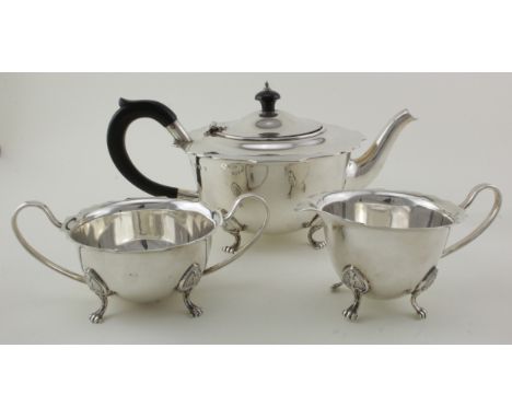 Elkington three peice tea service. Elkington and Co. Birmingham 1936. 1072g