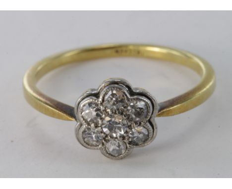 18ct Gold Floral style Diamond Ring size M weight 2.3g