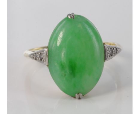 18ct yellow gold oval jade ring with diamond accents, size N, weight 4.3g