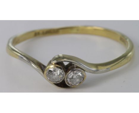 18ct Gold two stone Diamond Ring size R weight 2.3g