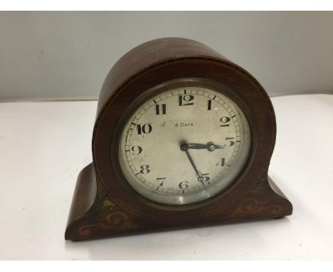 A SMALL INLAID MAHOGANY NAPOLEONS HAT 8 DAYS MANTLE CLOCK 14CM HIGH 