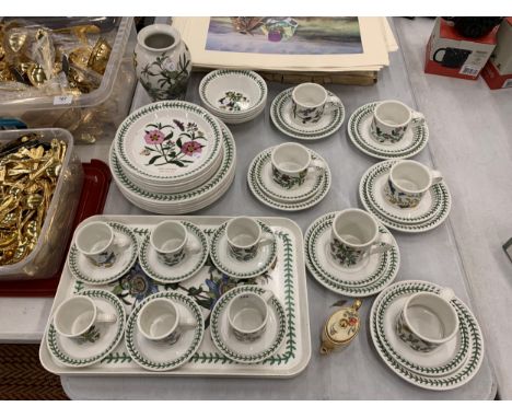 A SELECTION OF PORTMEIRION THE BOTANIC GARDEN CERAMIC WARE TO INCLUDE TEA AND COFFEE CUPS AND SAUCERS, PLATES, BOWLS AND VASE
