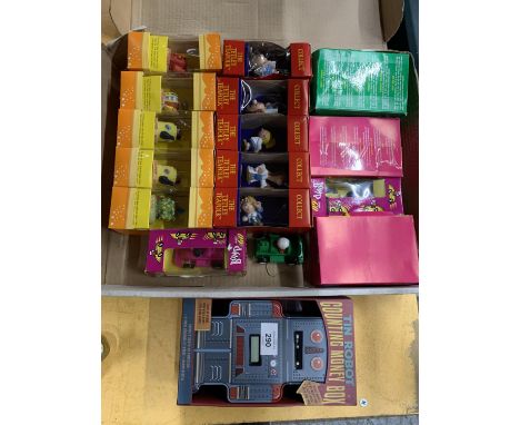 A COLLECTION OF BOXED TETLEY TEA COLLECTABLES AND A ROBOT MONEY BOX 