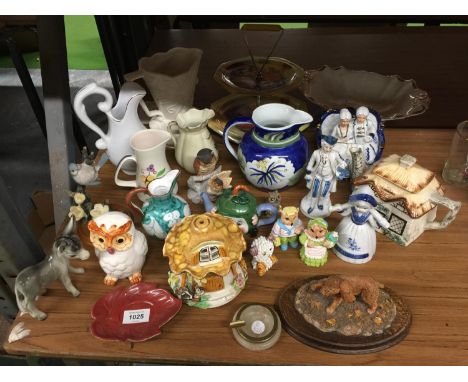 A QUANTITY OF CERAMICS TO INCLUDE CARLTONWARE, A CAKE STAND, FIGURINES AND ANIMALS, JUGS, ETC 