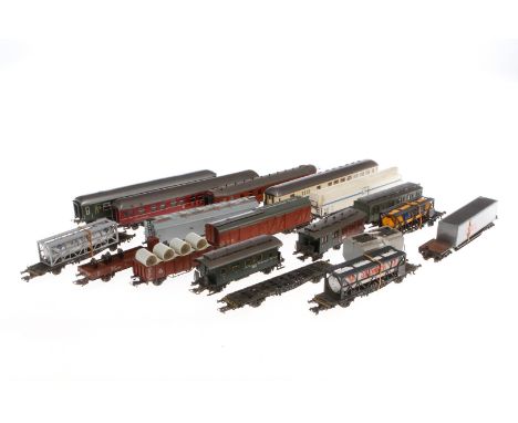 Konv. 18 versch. Wagen, Spur H0, darunter Piko, Roco, Fleischmann, Lima, etc., Z 3