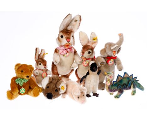 Konv. 9 STEIFF Replika-Tiere, darunter 3x Hase ”Niki” in versch. Größen, 25-40 cm, sowie Elefant ”Jumbo” etc., dazu 1 HERMANN