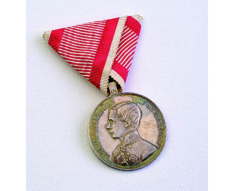 Medaglia d’argento al valore di I Classe, VII emissione Francesco Giuseppe I
1849 – 1859, argento, incisore del conio „K. LAN