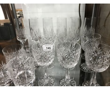 CRYSTAL GLASSES & DECANTER