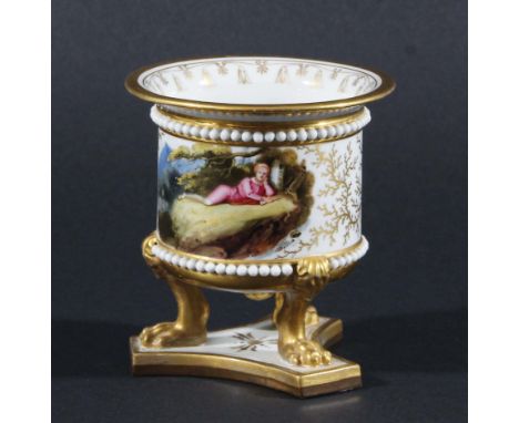 FLIGHT BARR AND BARR, WORCESTER VASE, circa 1820, painted with a reclining figure on a gilt seawed ground between bands of je