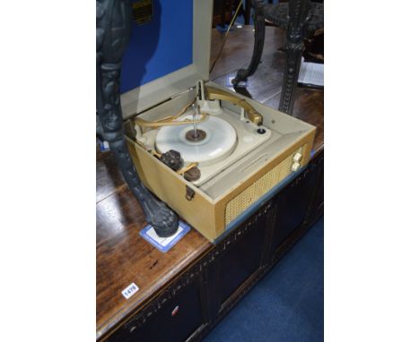 A VINTAGE DANSETTE MAJOR RECORD PLAYER