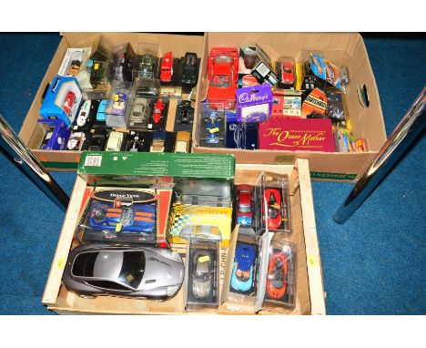 A QUANTITY OF BOXED AND UNBOXED MODERN DIECAST CAR MODELS, to include Corgi Vanguards, Oxford Diecast, Mattel Hot Wheels, Del