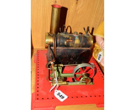 AN UNBOXED MAMOD LIVE STEAM ENGINE, No SE3, vertical boiler driving single cylinder engine on metal plinth, fired playworn co