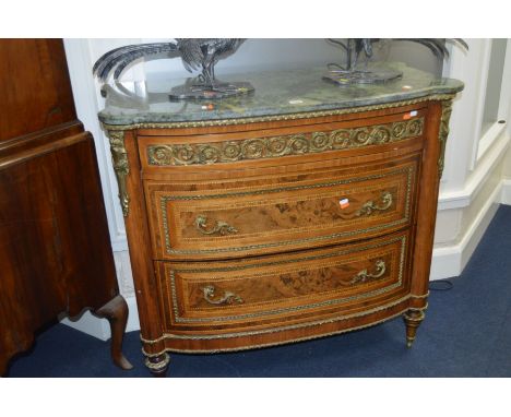 A REPRODUCTION LOUIS XV STYLE BURR WALNUT AND WALNUT GREEN VEINED MARBLE TOPPED THREE DRAWER CHEST/COMMODE with brass mounts 