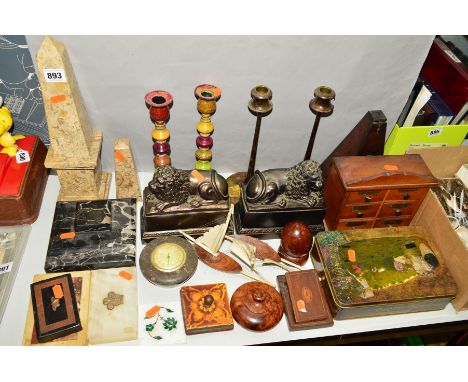 A SMALL GROUP OF SUNDRY ITEMS, to include two modern marble obelisks, tallest height 35cm, two pairs of candlesticks, a metro