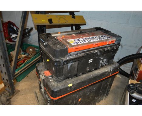 A BLACK AND DECKER PLASTIC MOBILE TOOL CHEST ON CHEST with handle containing various hand tools together with a Workmate (2)