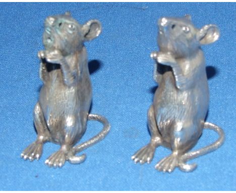 A pair of novelty silver mice salt and pepper pots
We will post this item worldwide at cost.