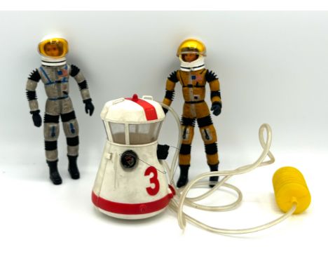 Mattel Major Matt Mason vintage figures and accessories Mattel Major Matt Mason vintage figures and accessories including 2 x
