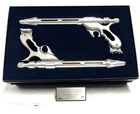 Master Replicas Star Wars Episode 2 Jango Fett Blasters 1:1 scale prop replica, Limited Edition 70/1500 Master Replicas Star 
