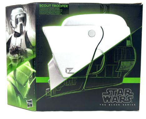 Hasbro Star Wars Black Series Scout Trooper 1:1 scale Electronic Helmet Hasbro Star Wars Black Series Scout Trooper 1:1 scale