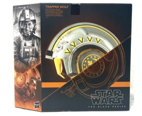 Hasbro Star Wars Black Series Trapper Wolf 1:1 scale Electronic Helmet Hasbro Star Wars Black Series Trapper Wolf 1:1 scale E