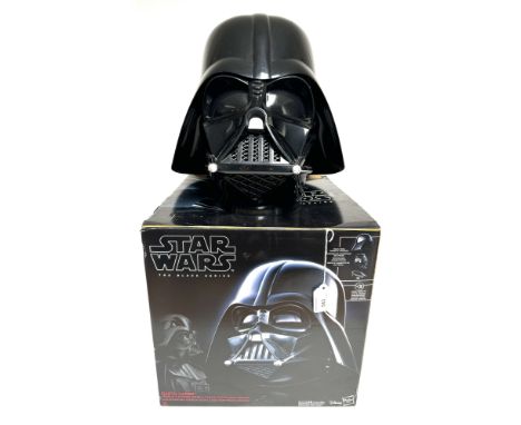 Hasbro Star Wars Black Series Darth Vader 1:1 scale Premium Electronic Helmet Hasbro Star Wars Black Series Darth Vader 1:1 s