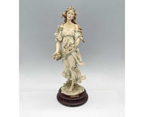 Capodimonte by Giuseppe Armani porcelain figurine sculpture named Flora, featuring the Capodimonte N Signature and artist's s